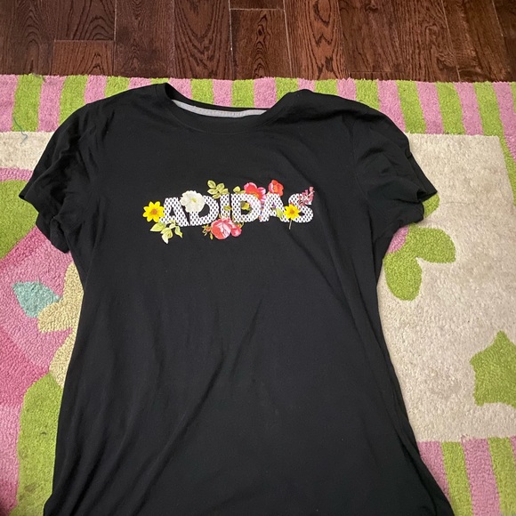 Floral adidas shirt - Picture 1 of 4